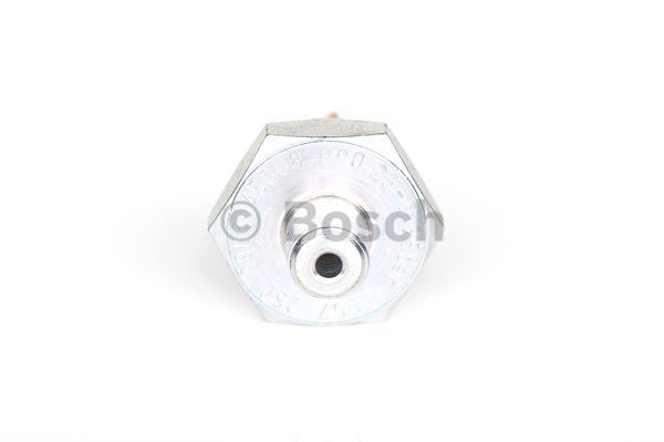 BOSCH Датчик давления масла 0 986 345 008