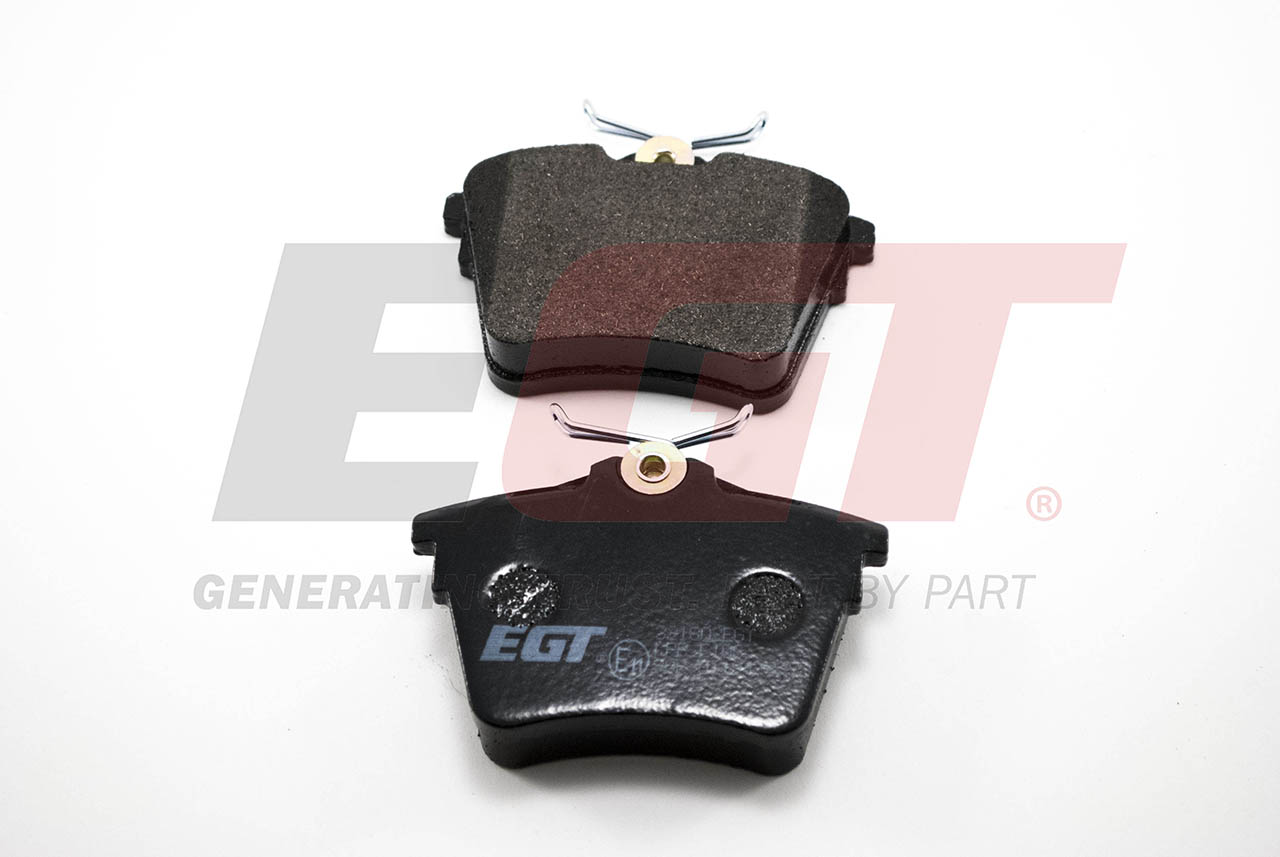 EGT Комплект тормозных колодок, дисковый тормоз 321802EGT