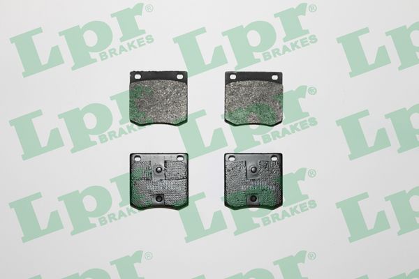 LPR Комплект тормозных колодок, дисковый тормоз 05P394
