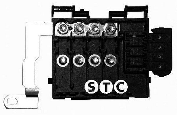 STC saugiklių dėžė T403889