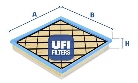 UFI Воздушный фильтр 30.404.00