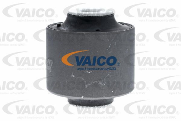 VAICO valdymo svirties/išilginių svirčių įvorė V10-1031