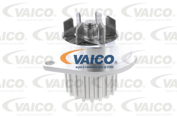 VAICO vandens siurblys V22-50007