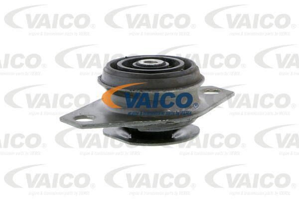 VAICO variklio montavimas V24-0363