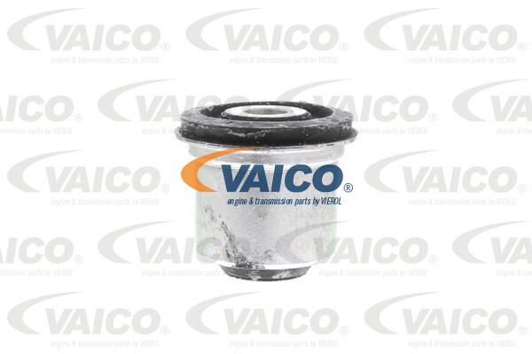 VAICO valdymo svirties/išilginių svirčių įvorė V46-0577