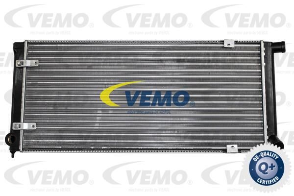 VEMO Радиатор, охлаждение двигателя V15-60-5017