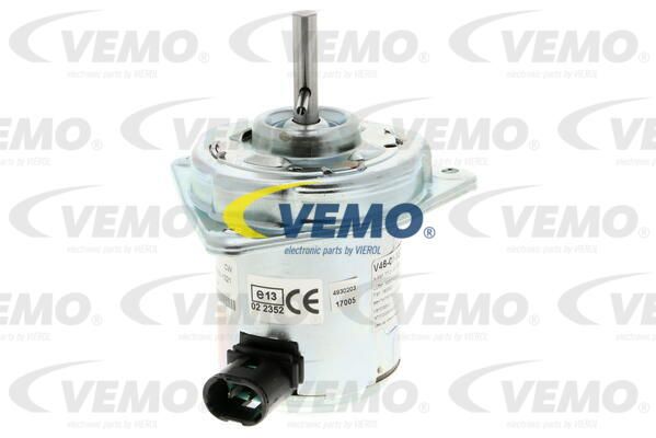 VEMO Вентилятор, охлаждение двигателя V46-01-1321