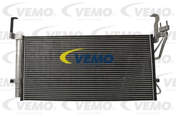 VEMO Конденсатор, кондиционер V52-62-0006